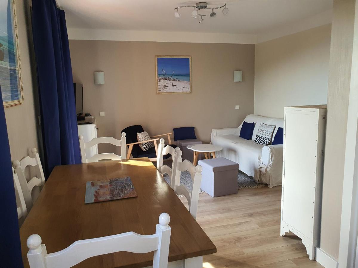 Les Issambres Appart 6 Pers Grande Terrasse Superbe Vue Mer Et Golfe De Saint Tropez, Piscine Exterior foto
